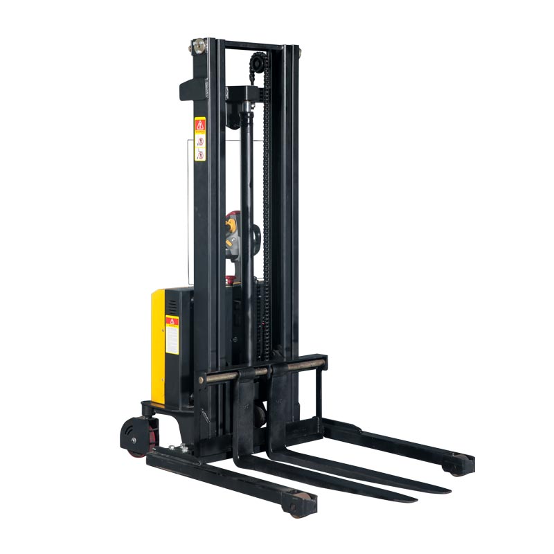 Stackers with Powered Drive and Powered Lift (S) - Product Family Page