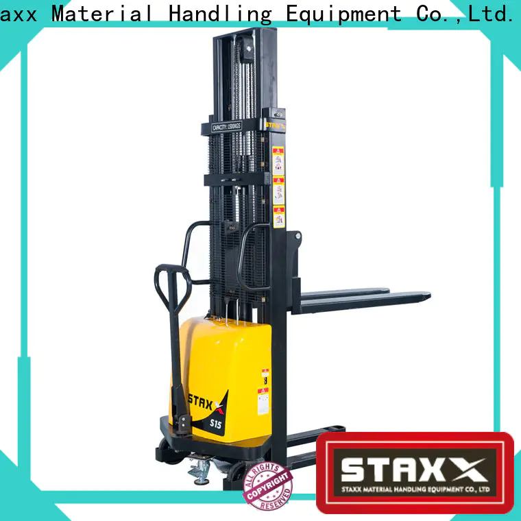 Top Staxx narrow aisle straddle truck Supply
