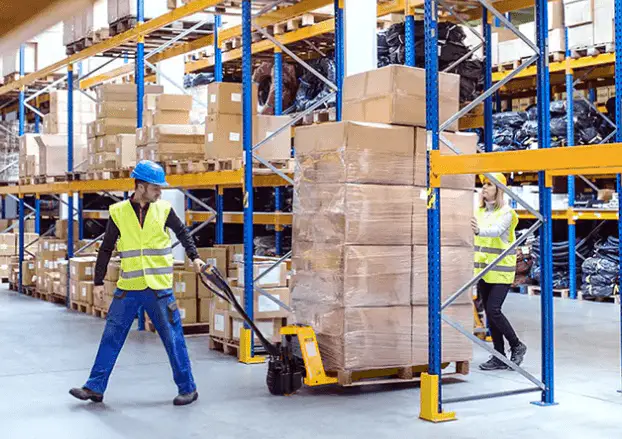 Choosing the Right Pallet Truck: 5 Factors to Consider for Your Material Handling Needs